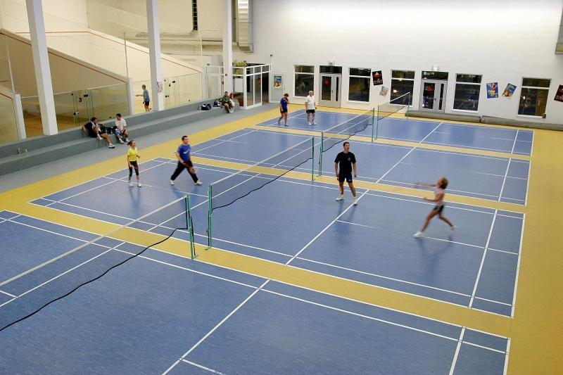 Sporthotel Neuruppin - Apartmenthaus Mit Ferienwohnungen Eksteriør billede